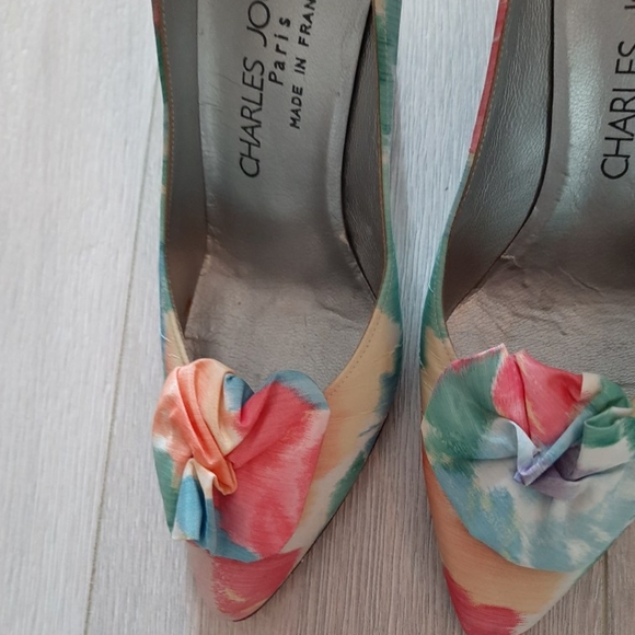 Vintage heels 👠 - Picture 3 of 5